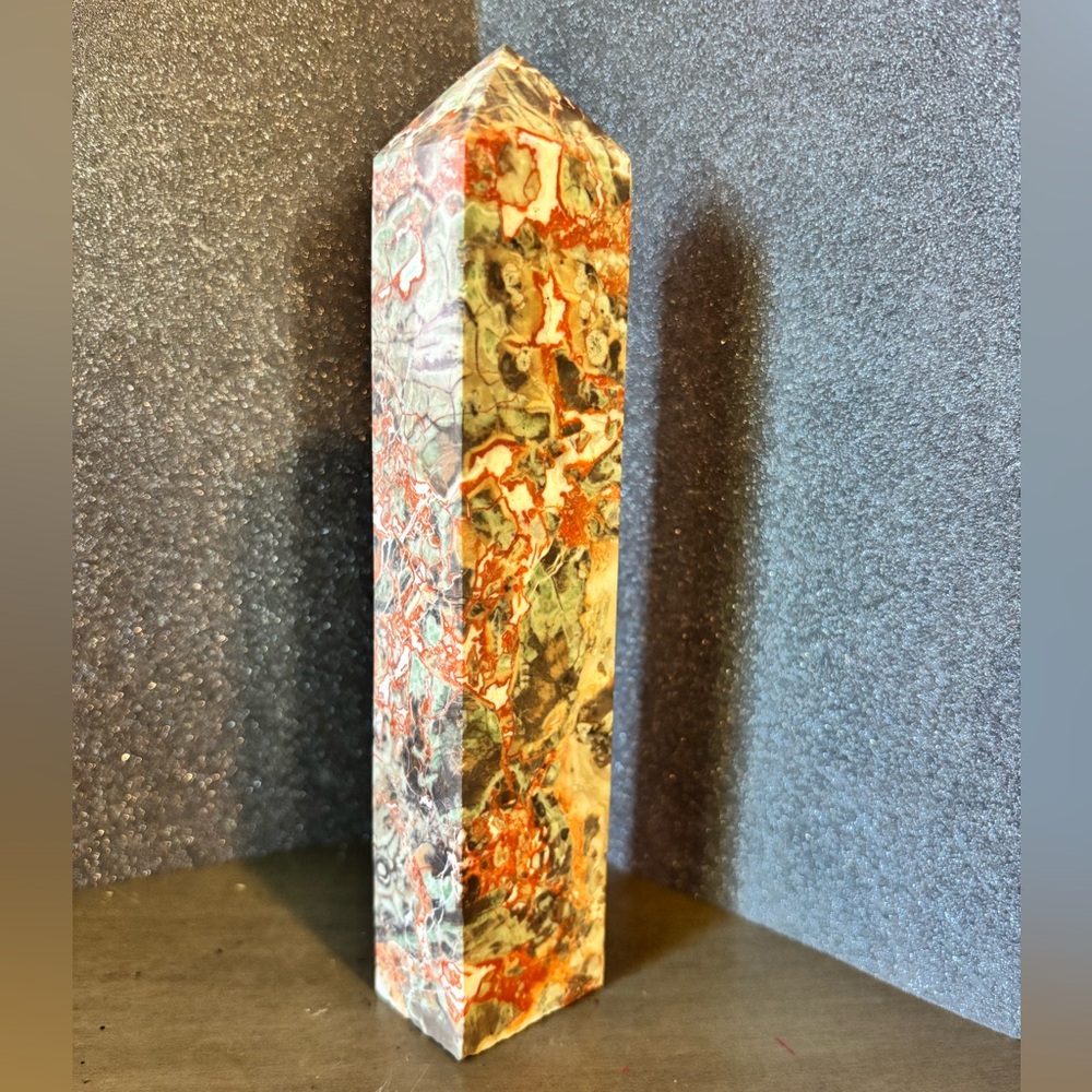 Money Agate Tower